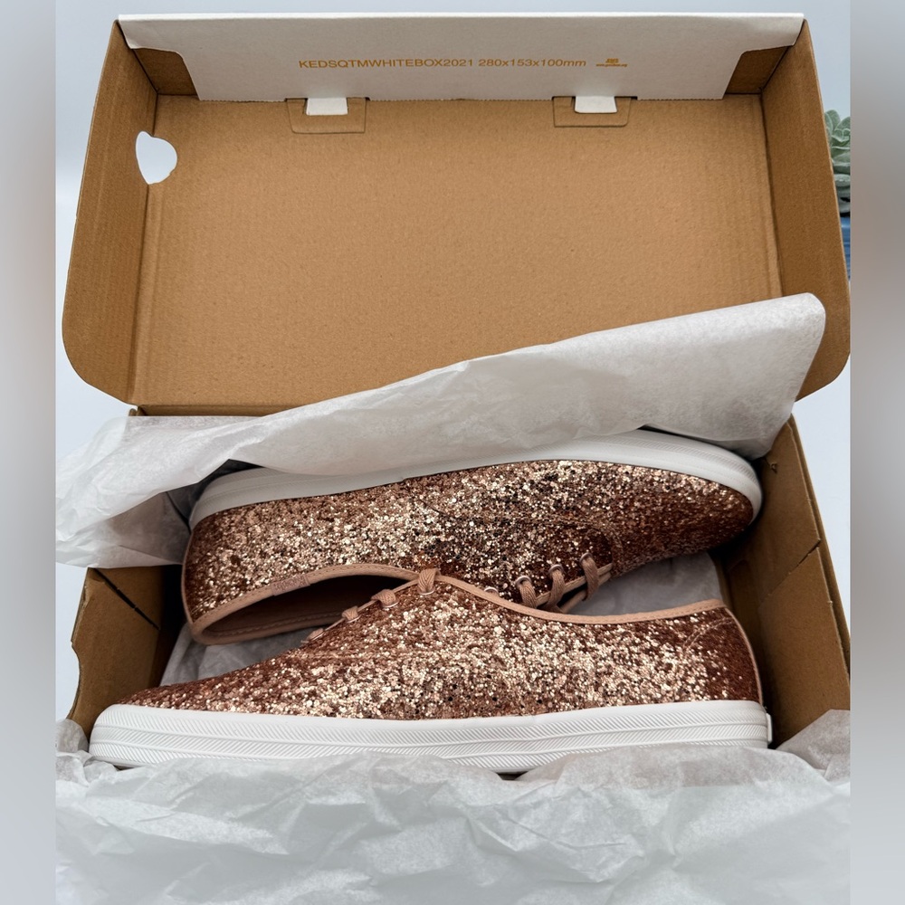 KEDS Sz 9 Women's Glitter Rose Gold NIB - Picture 7 of 8